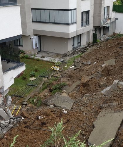 Trabzon’da metrekareye 50 kilogram yağış hasara yol açtı