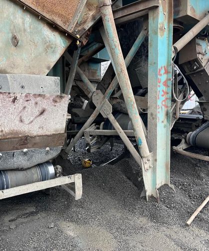 Makineye kolunu kaptıran işçi ağır yaralandı