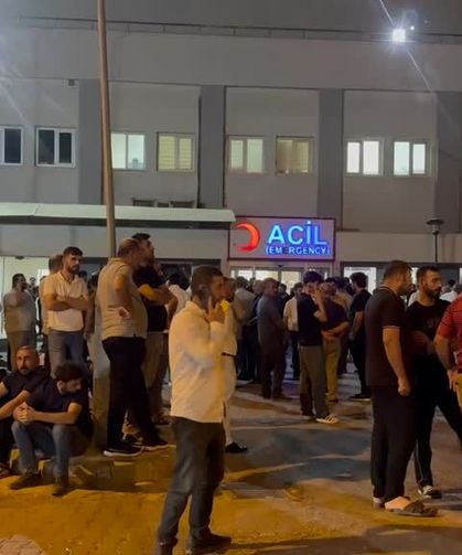Siirt'te otomobilin çarptığı 2 genç öldü