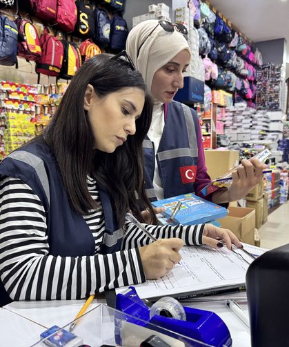Van'da kırtasiyelerde ürün ve fiyat denetimi yapılıyor