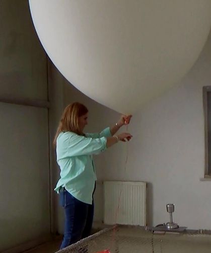 Erzurum'da gökyüzüne meteorolojik balon bırakılıyor