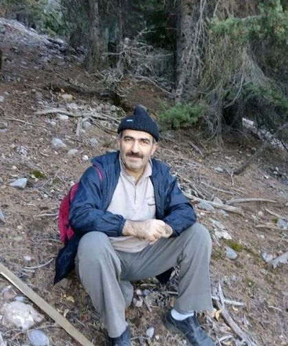 Hafif ticari araç ile otomobil çarpıştı: 1 ölü, 2 yaralı