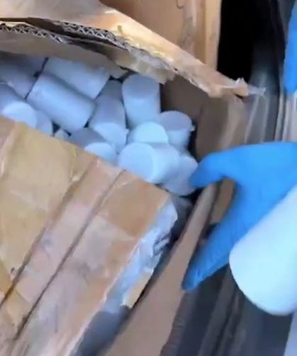 225 bin 960 sentetik ecza ele geçirildi 2 tutuklama
