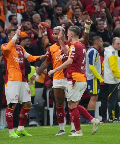 Galatasaray derbide evinde güldü, zirvede seriyi sürdürdü