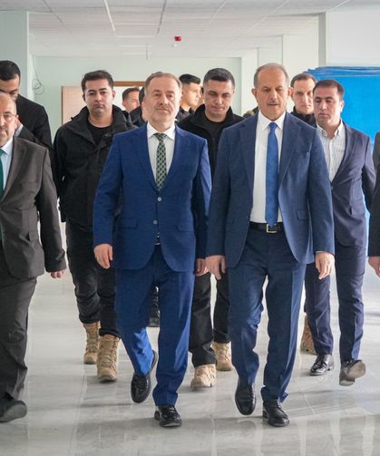 Vali Taşyapan, Hacı Ahmet Albayrak Kız Kur’an Kursu'nu inceledi