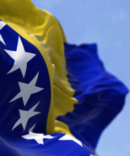 Bosna Hersek'te askeri helikopter düştü: 4 ölü, 11 yaralı
