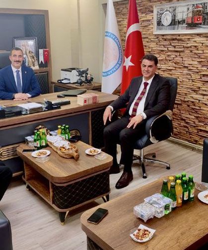 Baykara Hakkari’de oda başkanlarını ziyaret etti