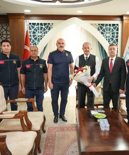 İtfaiye Haftası kapsamında Vali Taşyapan’a ziyaret