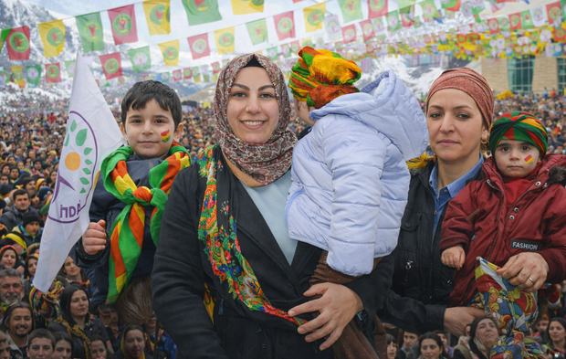 Hakkari’de Newroz coşkuyla kutlandı