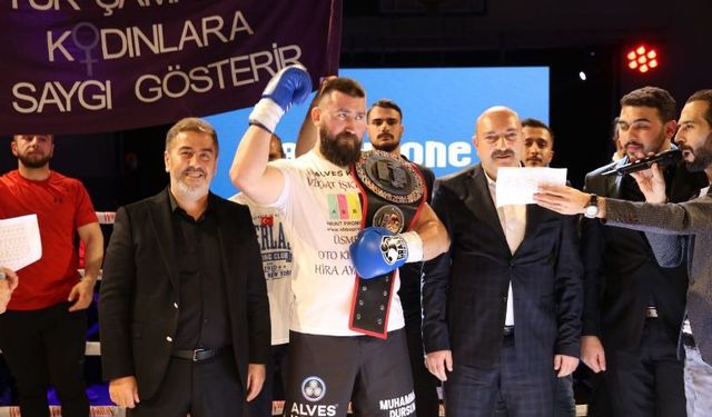 Rakibi ringe çıkmayınca altın kemer onun oldu