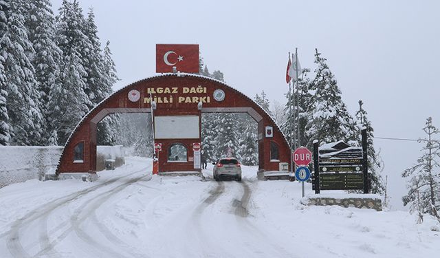 Kar kalınlığı 10 santimetreyi geçti