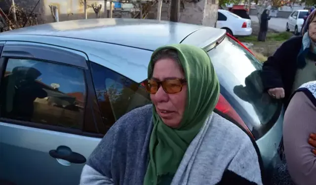 Annesi ve 2 kardeşini rehin alıp, evi ateşe verdi
