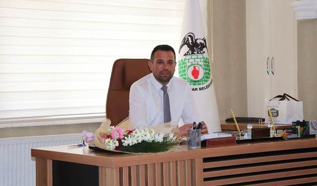 Yeniden Refah Partisi  belediye başkanı istifa etti