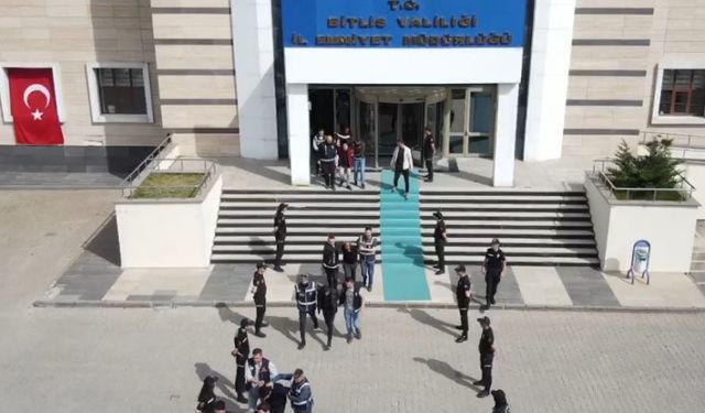 Bitlis, Van ve Batman'da uyuşturucu operasyonu: 11 tutuklama