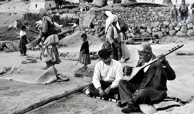 Halk ozanı Aşık Veysel kimdir? Hayatı ve iz bırakan eserleri