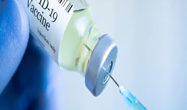 5 eski bakan dahil 32 kişiye Covid-19 soruşturması