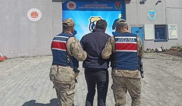 Kars'ta firari FETÖ hükümlüsü yakalandı