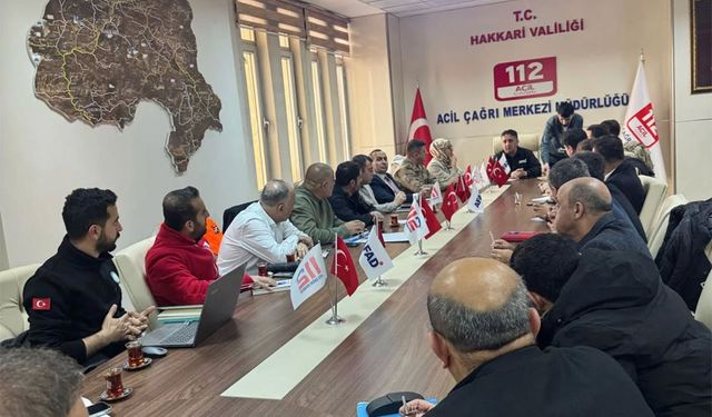 Hakkari'de afet yönetimi masası toplandı