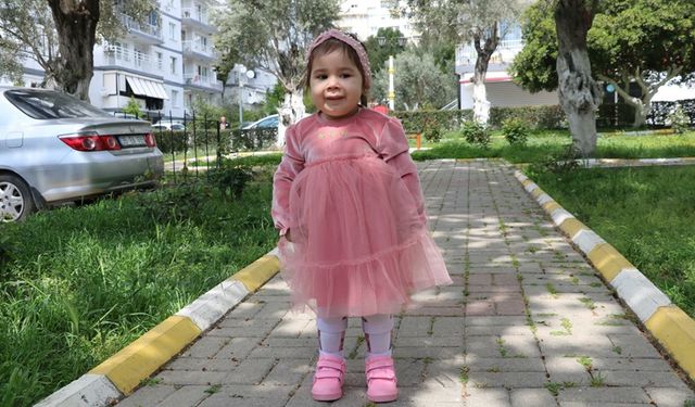 SMA'lı Mihra Helin, tedaviden sonra adım atmaya başladı