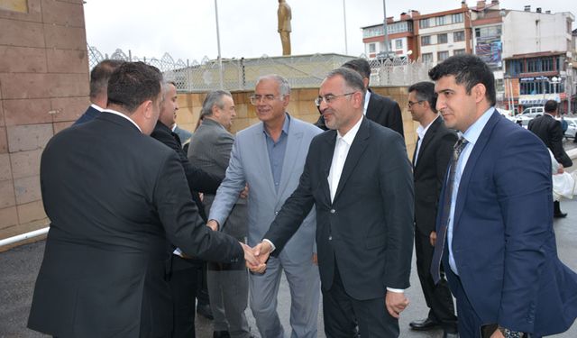 İran heyeti Hakkari'de