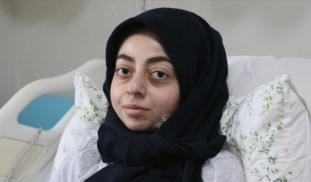 13 yıl yapay kalple yaşayan Zeyneb, yeni kalbine kavuştun