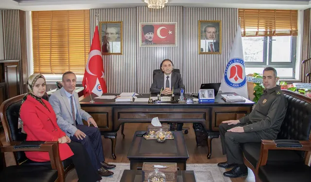 Müdür Adıgüzel'den Rektör Gençcelep'a ziyaret