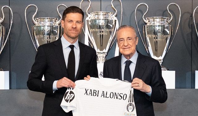 Real Madrid, Xabi Alonso'yu basına tanıttı