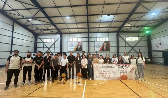 Çukurca ve Yüksekova'da basketbol rüzgarı!