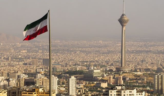 İran Kızılayı: ABD saldırılarında 11 kişi yaralandı