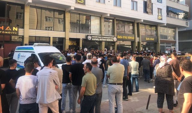 İş insanı ofisinde uğradığı silahlı saldırıda öldü