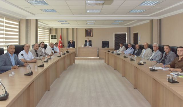 Vali Yardımcısı Zor köy muhtarlarının talepleri dinlendi