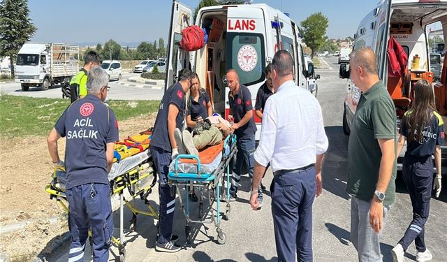 İşçi servisi, akaryakıt tankerine çarptı: 35 yaralı