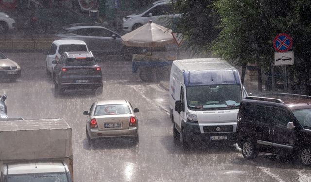 Erzurum'da sağanak etkili oldu