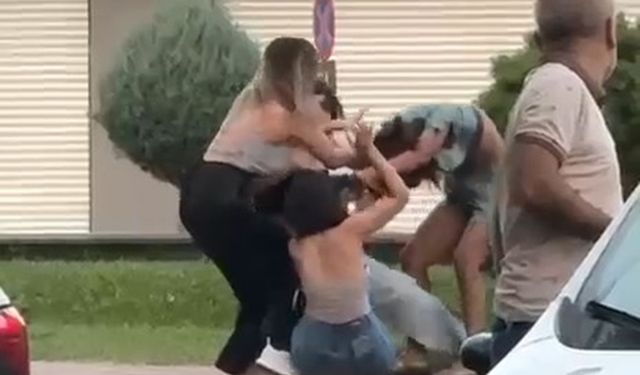 Batman’da genç kızların kavgası kamerada