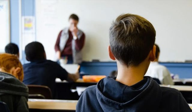 Liselerde 2 yıl zorunlu 2 yıl isteğe bağlı eğitim önerisi