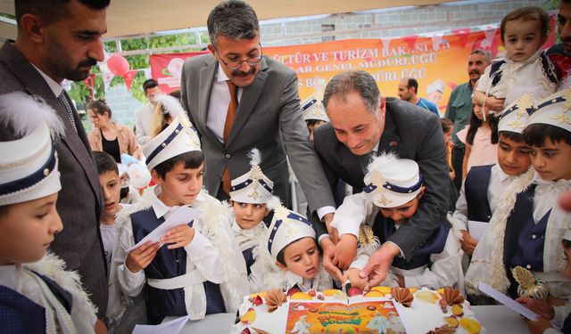 Hakkari’de toplu sünnet töreni
