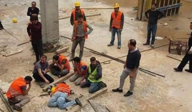 İnşaattan düşen arkadaşları için gözyaşı döktüler