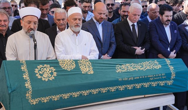 Cumhurbaşkanı Başdanışmanı Yiğit Bulut toprağa verildi