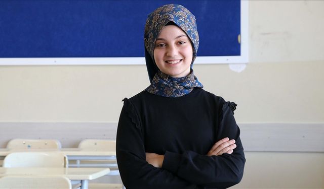 Depremde kaybettiği babasına verdiği sözle LGS'de tam puan aldı