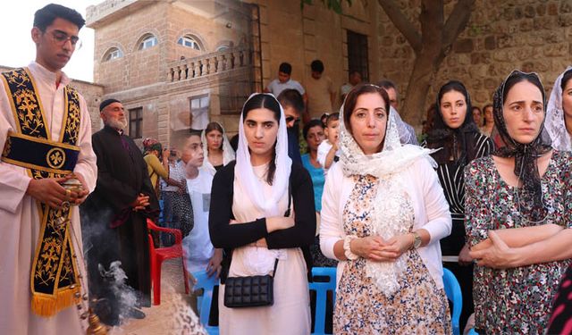 Midyat'ta Süryaniler dini anma geleneğinde buluştu