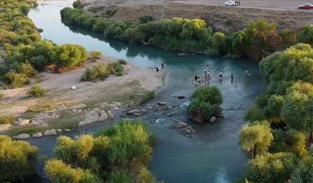 Duhok'ta dereye giren 4 genç boğularak hayatını kaybetti