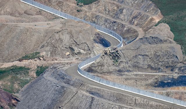Van-İran sınırında inşa edilen güvenlik duvarı tamamladı