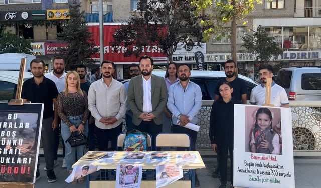 Hakkari'de 'Boş Sıralar' etkinliği: Gazzeli çocuklar anıldı
