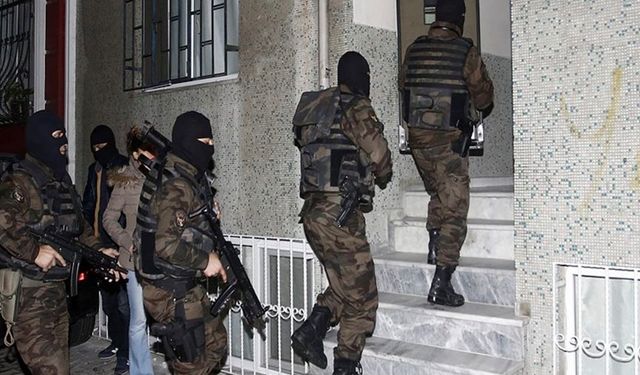 İstanbul'da IŞİD operasyonu: 19 gözaltı