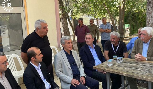 Tuncer Bakırhan, İsmail Beşikçi'yi ziyaret etti
