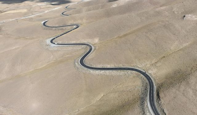 Hakkari’nin kabusu son buldu: 32 virajlar artık tarih!