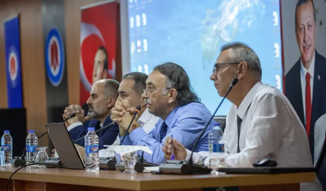 Rektör  Gençcelep akademik personel ile buluştu