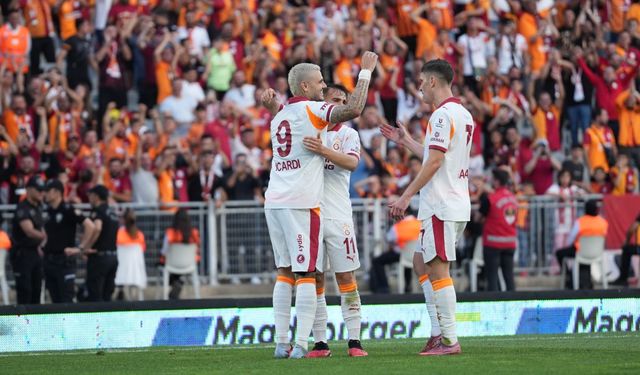 Galatasaray Süper Lig'te 5'te 5 yaptı