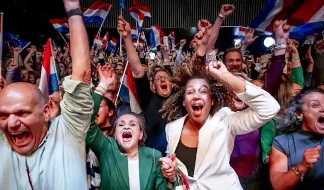 Hollanda'da Liberaller zafer kazandı