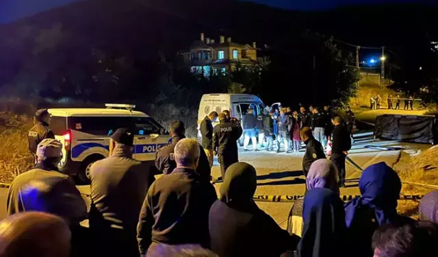 Evlerinin önünde silahlı saldırıya uğrayan karı-koca öldü